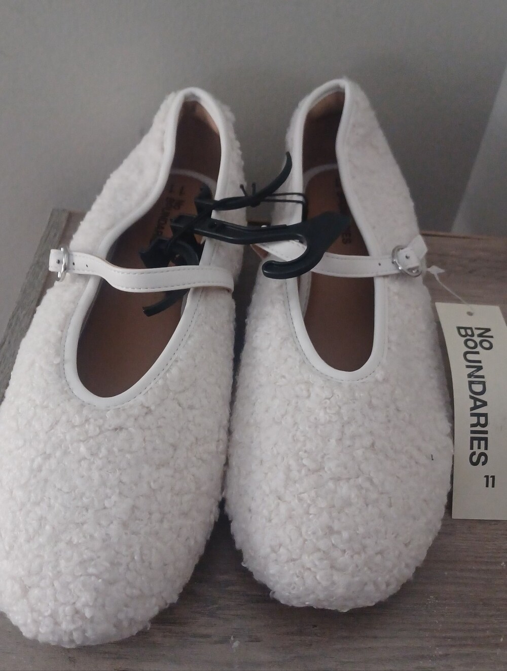 Nobo Sherpa Mary Jane Flats Sz 11